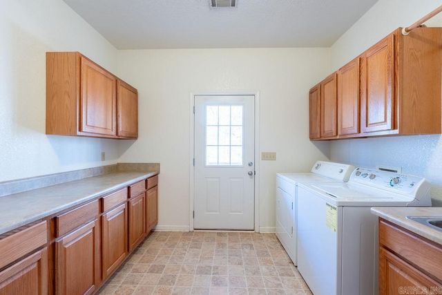 50 River Ranch Resort RD, Heber Springs, AR 72543