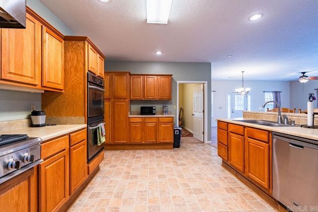 50 River Ranch Resort RD, Heber Springs, AR 72543