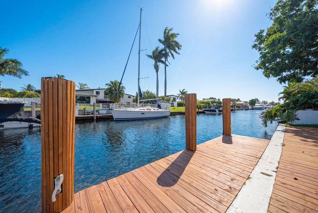 2524 Nassau Lane, Fort Lauderdale, FL 33312