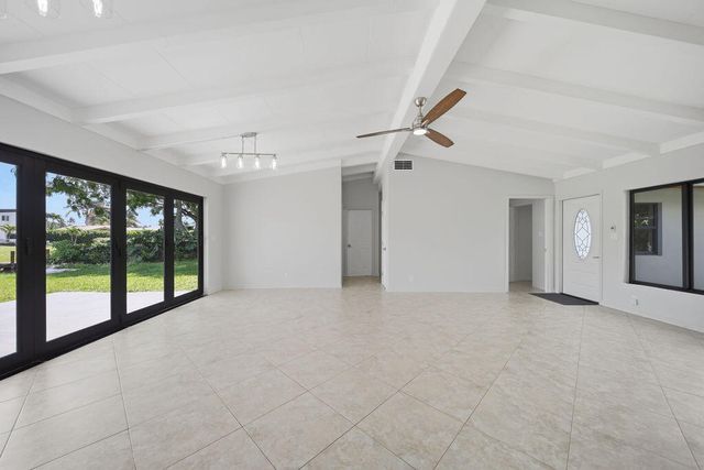 2524 Nassau Lane, Fort Lauderdale, FL 33312