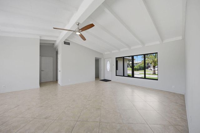 2524 Nassau Lane, Fort Lauderdale, FL 33312