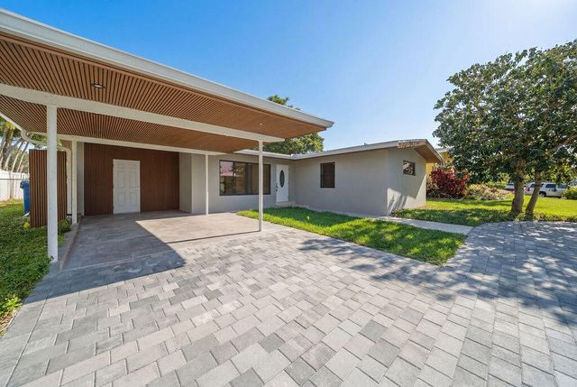 2524 Nassau Lane, Fort Lauderdale, FL 33312