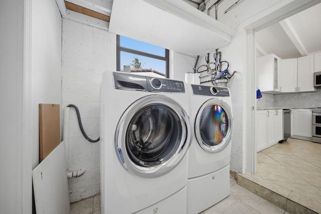 2524 Nassau Lane, Fort Lauderdale, FL 33312