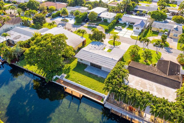 2524 Nassau Lane, Fort Lauderdale, FL 33312