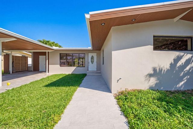 2524 Nassau Lane, Fort Lauderdale, FL 33312