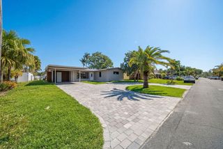 2524 Nassau Lane, Fort Lauderdale, FL 33312