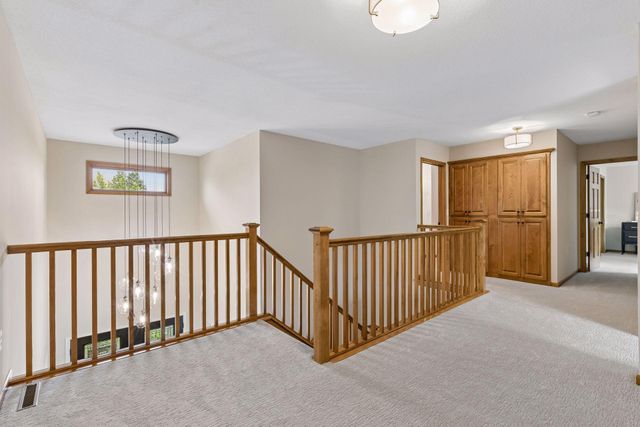 17853 76th Avenue N, Maple Grove, MN 55311
