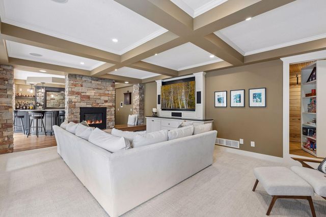17853 76th Avenue N, Maple Grove, MN 55311
