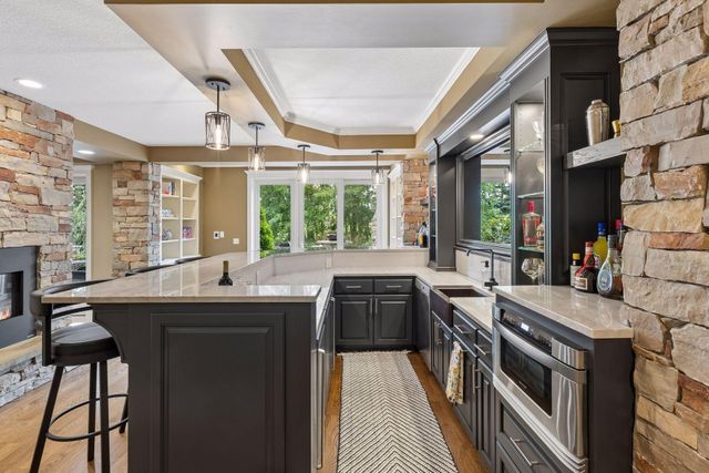 17853 76th Avenue N, Maple Grove, MN 55311