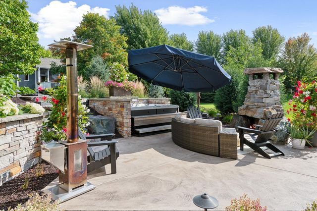 17853 76th Avenue N, Maple Grove, MN 55311