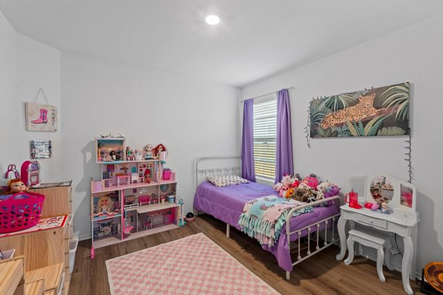 105 Perfect World LOOP, Jarrell, TX 76537