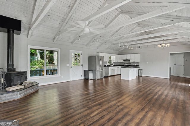 48 Little Bear Trail, Sky Valley, GA 30537