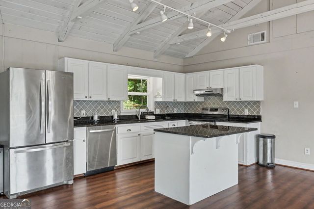 48 Little Bear Trail, Sky Valley, GA 30537