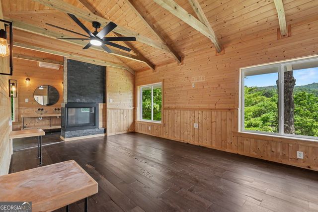 48 Little Bear Trail, Sky Valley, GA 30537