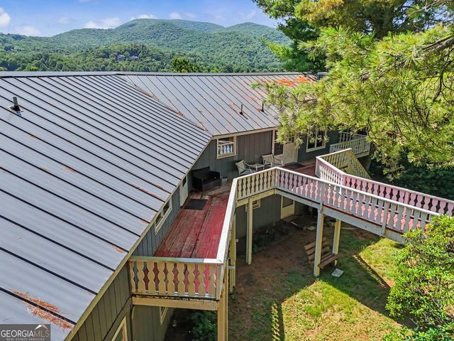 48 Little Bear Trail, Sky Valley, GA 30537