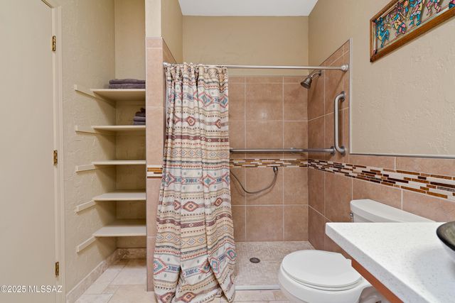 1754 W Camino Estelar, Green Valley, AZ 85622