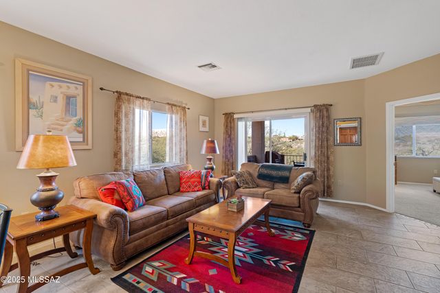 1754 W Camino Estelar, Green Valley, AZ 85622