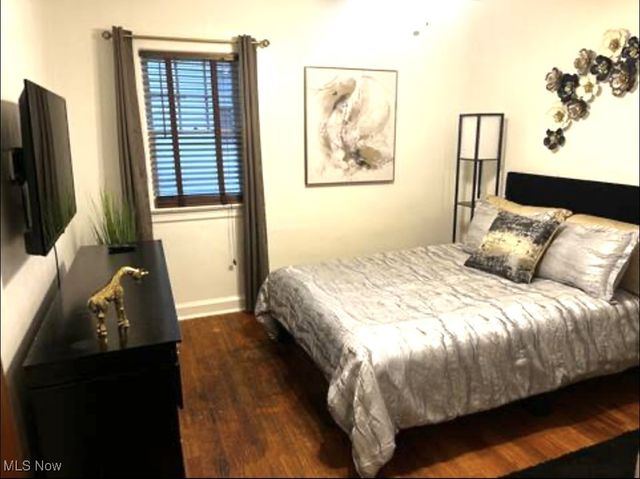 1156 Quilliams Road, Cleveland, OH 44121