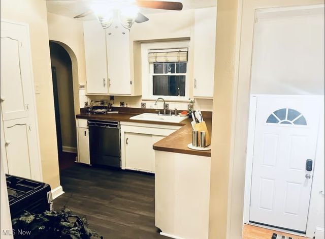 1156 Quilliams Road, Cleveland, OH 44121