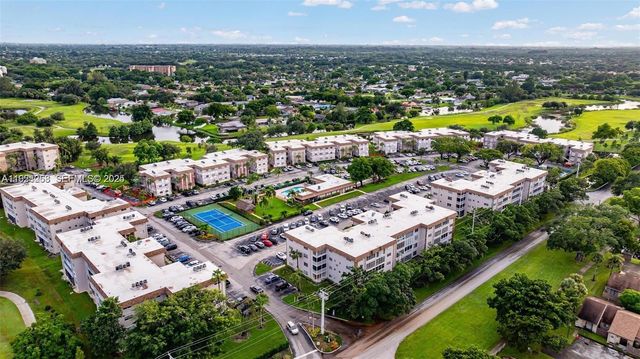 8161 SW 24th Ct 404, Davie, FL 33324