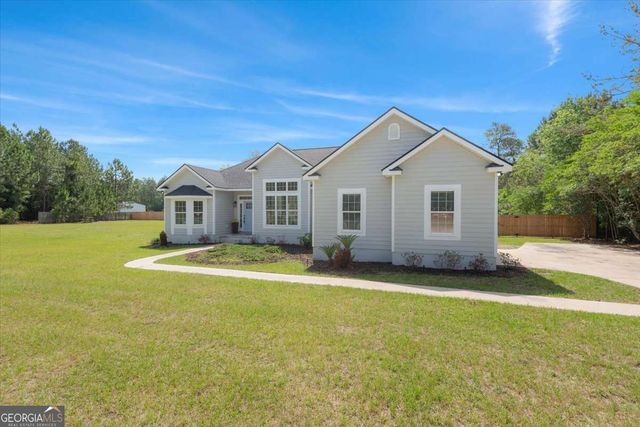 2657 Horseshoe Cove, Waverly, GA 31565