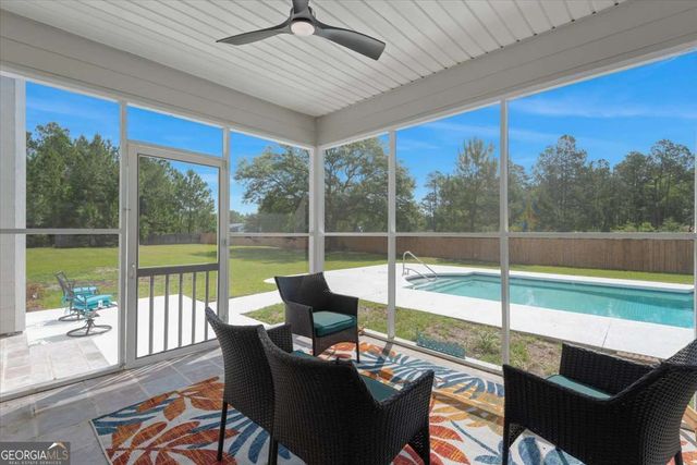 2657 Horseshoe Cove, Waverly, GA 31565