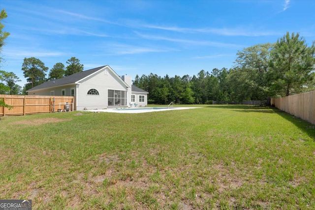 2657 Horseshoe Cove, Waverly, GA 31565