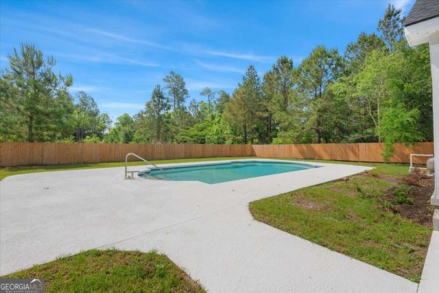 2657 Horseshoe Cove, Waverly, GA 31565