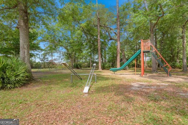 2657 Horseshoe Cove, Waverly, GA 31565