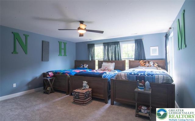 715 Arrowhead Lane, Upper Macungie Twp, PA 18031