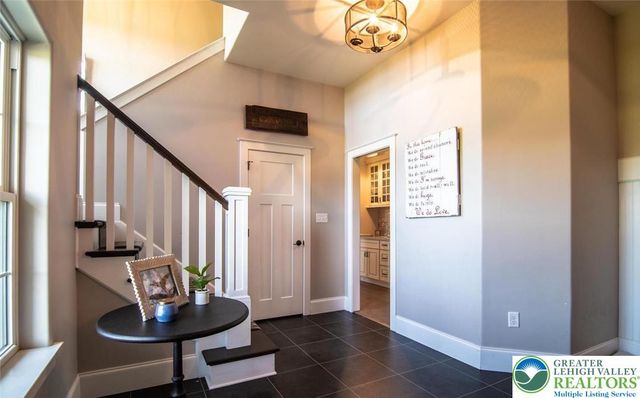 715 Arrowhead Lane, Upper Macungie Twp, PA 18031