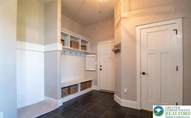 715 Arrowhead Lane, Upper Macungie Twp, PA 18031