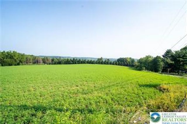 715 Arrowhead Lane, Upper Macungie Twp, PA 18031