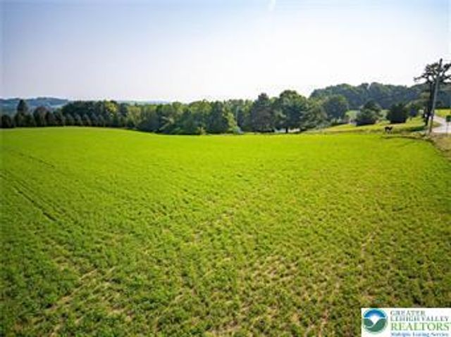715 Arrowhead Lane, Upper Macungie Twp, PA 18031