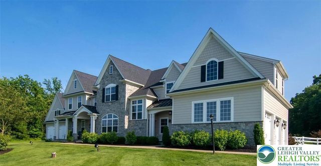 715 Arrowhead Lane, Upper Macungie Twp, PA 18031