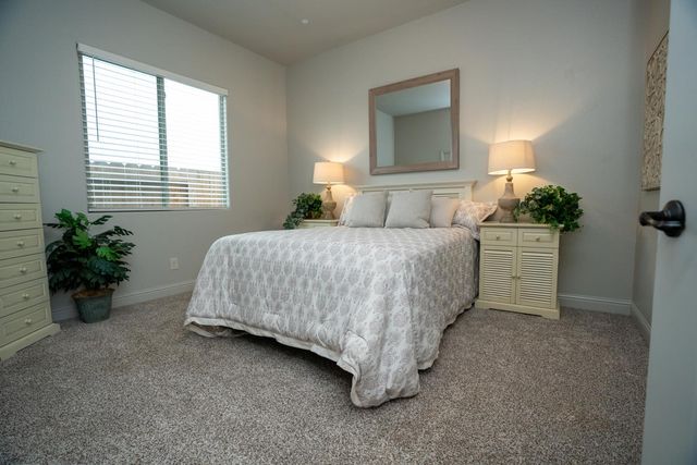 8683 N Verona Way, Hilmar, CA 95324