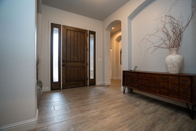 8683 N Verona Way, Hilmar, CA 95324