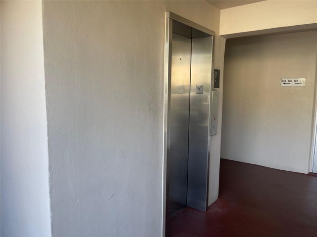 2566 S Garden Drive 108, Lake Worth, FL 33461