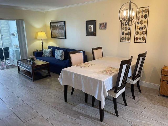 2566 S Garden Drive 108, Lake Worth, FL 33461