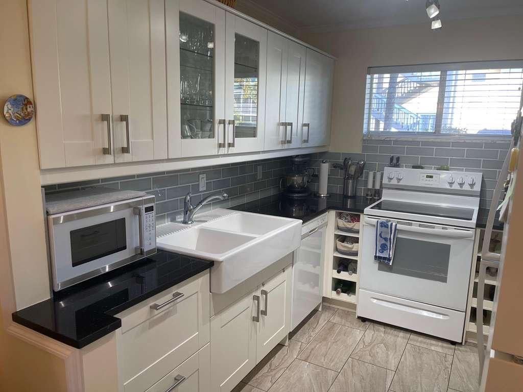 2566 S Garden Drive 108, Lake Worth, FL 33461