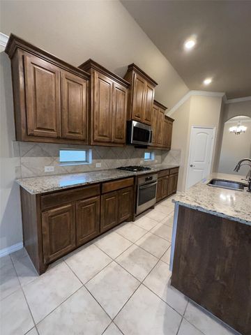 700 Feathering Way, Plano, TX 75074