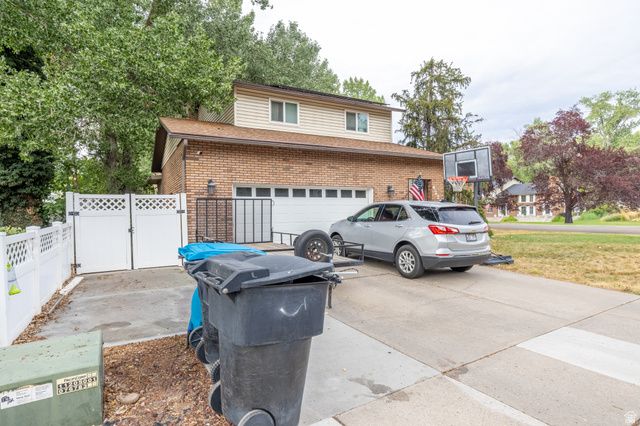 4223 S 600 W, Riverdale, UT 84405