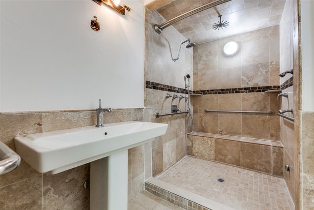 15731 Overmead Circle, Dallas, TX 75248