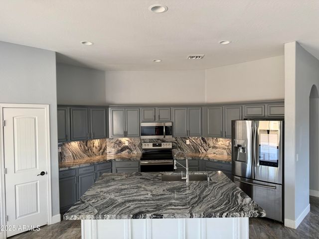 27824 N 256TH Avenue, Wittmann, AZ 85361