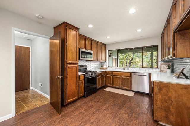 2350 Big Canyon Creek Rd, Placerville, CA 95667