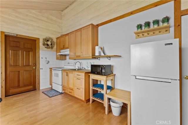 39195 Leathers, Aguanga, CA 92536