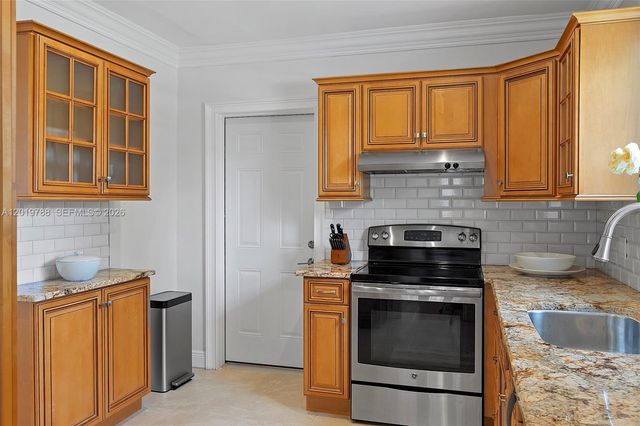 1540 Urbino Avenue, Coral Gables, FL 33146