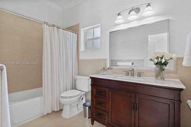 1540 Urbino Avenue, Coral Gables, FL 33146
