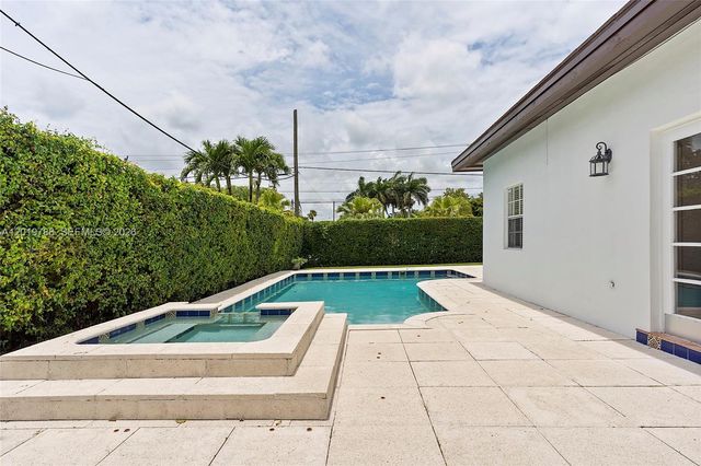 1540 Urbino Avenue, Coral Gables, FL 33146