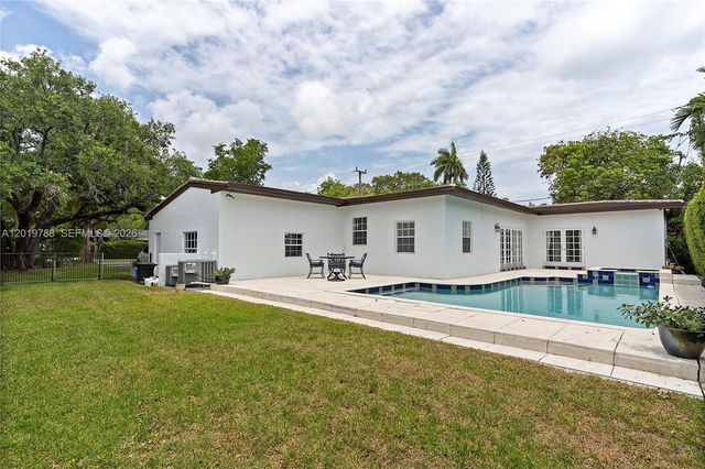 1540 Urbino Avenue, Coral Gables, FL 33146